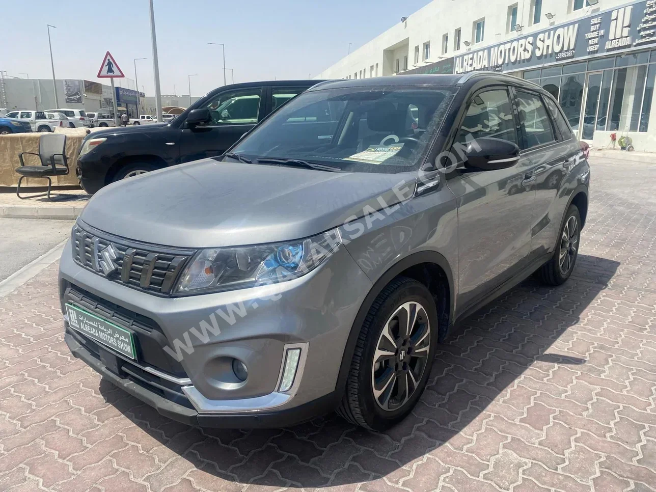 Suzuki  Vitara  2022  Automatic  39,000 Km  4 Cylinder  Four Wheel Drive (4WD)  SUV  Silver