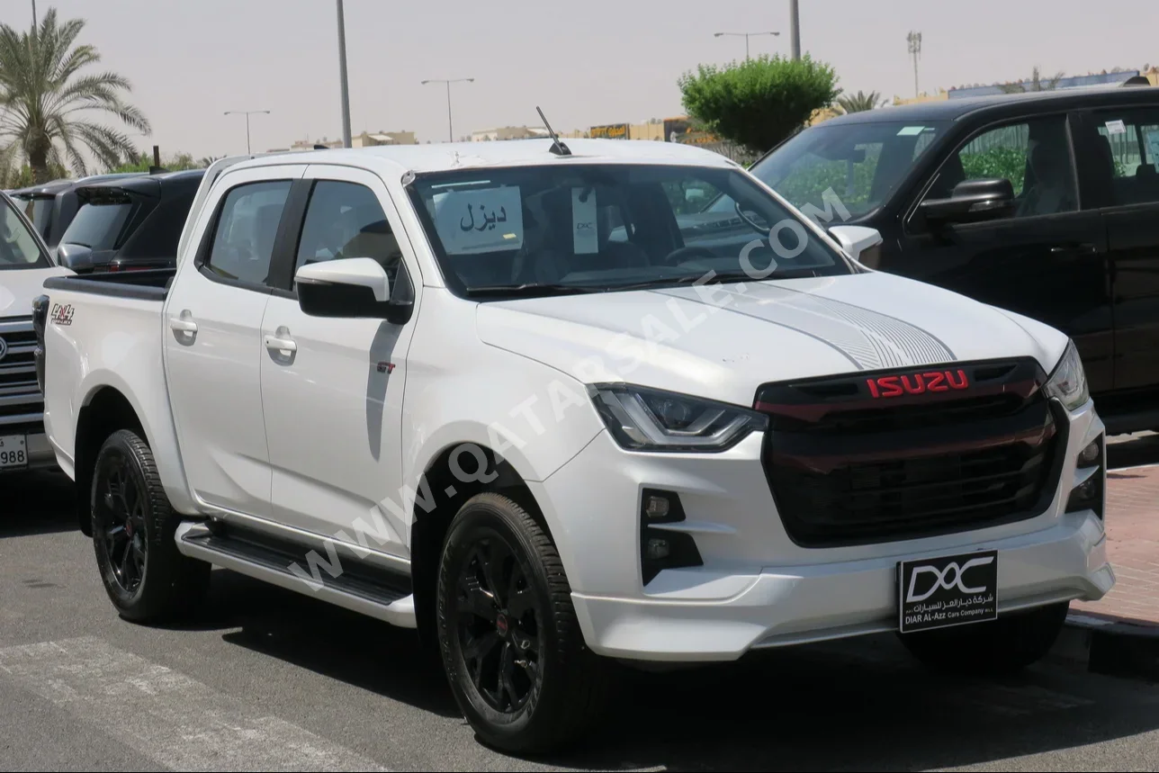 Isuzu  D-Max  GT  2023  Automatic  0 Km  4 Cylinder  Four Wheel Drive (4WD)  Pick Up  White  With Warranty