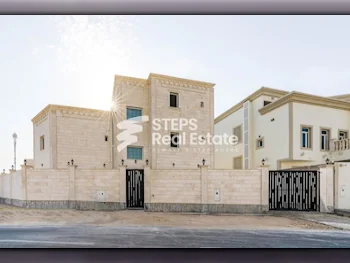 Family Residential  - Not Furnished  - Al Wakrah  - Al Wukair  - 8 Bedrooms