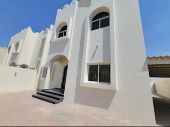 Family Residential  - Not Furnished  - Al Rayyan  - Ain Khaled  - 6 Bedrooms