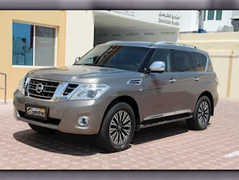 Nissan  Patrol  Platinum  2016  Automatic  117,000 Km  8 Cylinder  Four Wheel Drive (4WD)  SUV  Gray