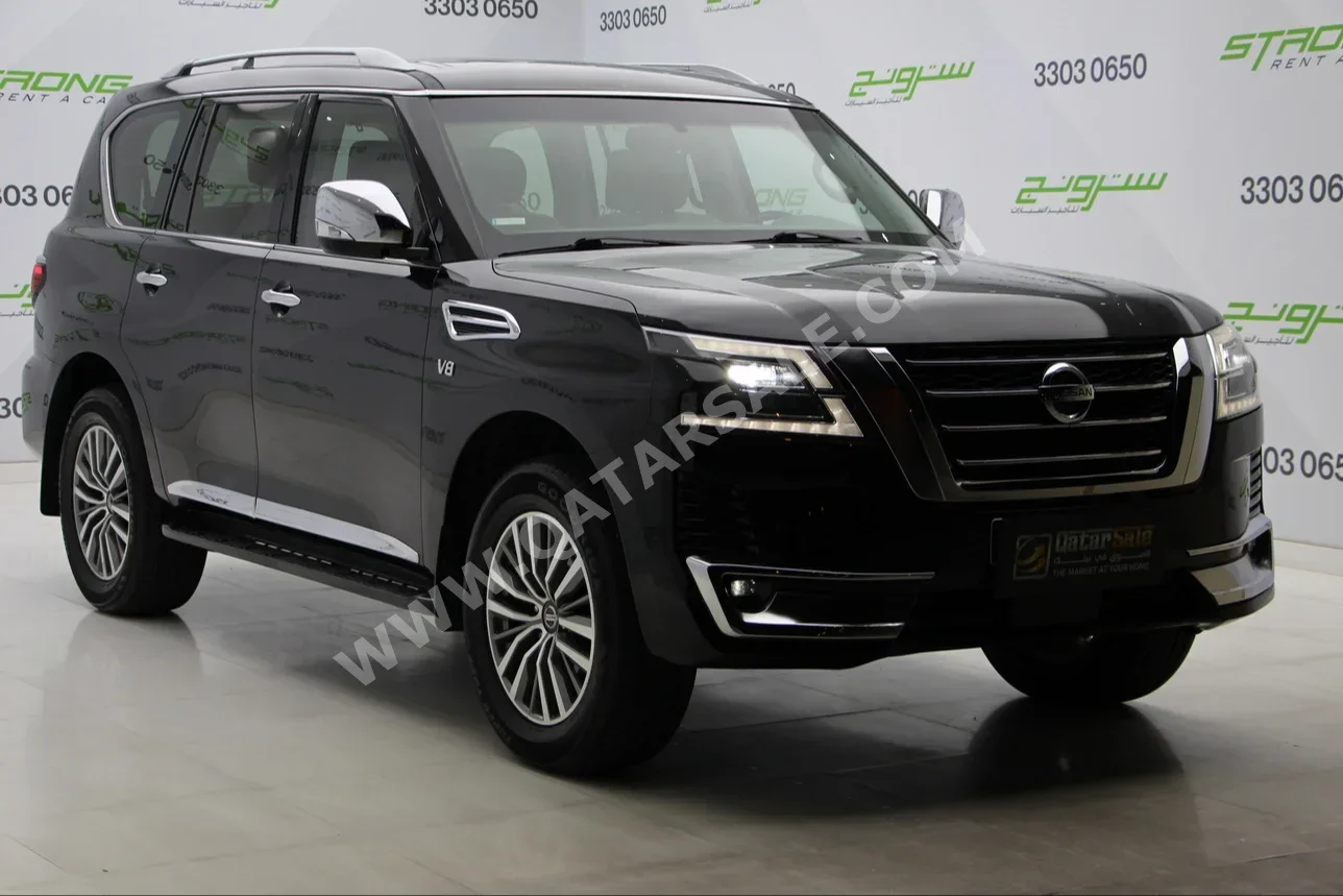 Nissan  Patrol  Platinum  2013  Automatic  290,000 Km  8 Cylinder  Four Wheel Drive (4WD)  SUV  Black