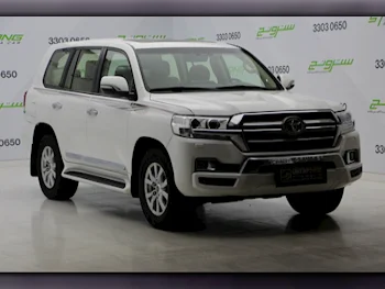 Toyota  Land Cruiser  GXR  2019  Automatic  152,000 Km  8 Cylinder  Four Wheel Drive (4WD)  SUV  White