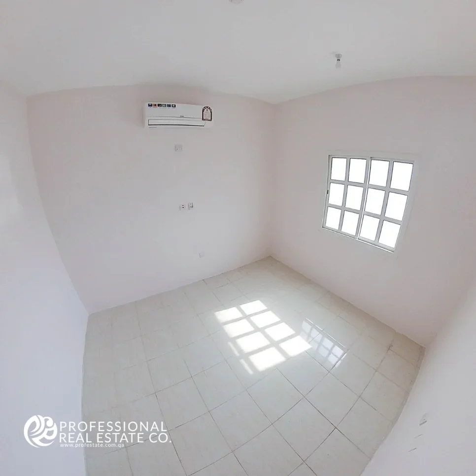 2 Bedrooms  Apartment  in Doha -  Fereej Bin Omran  Not Furnished