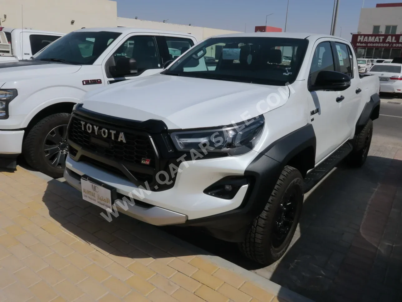 Toyota  Hilux  GR Sport  2023  Automatic  0 Km  6 Cylinder  Four Wheel Drive (4WD)  Pick Up  White  With Warranty