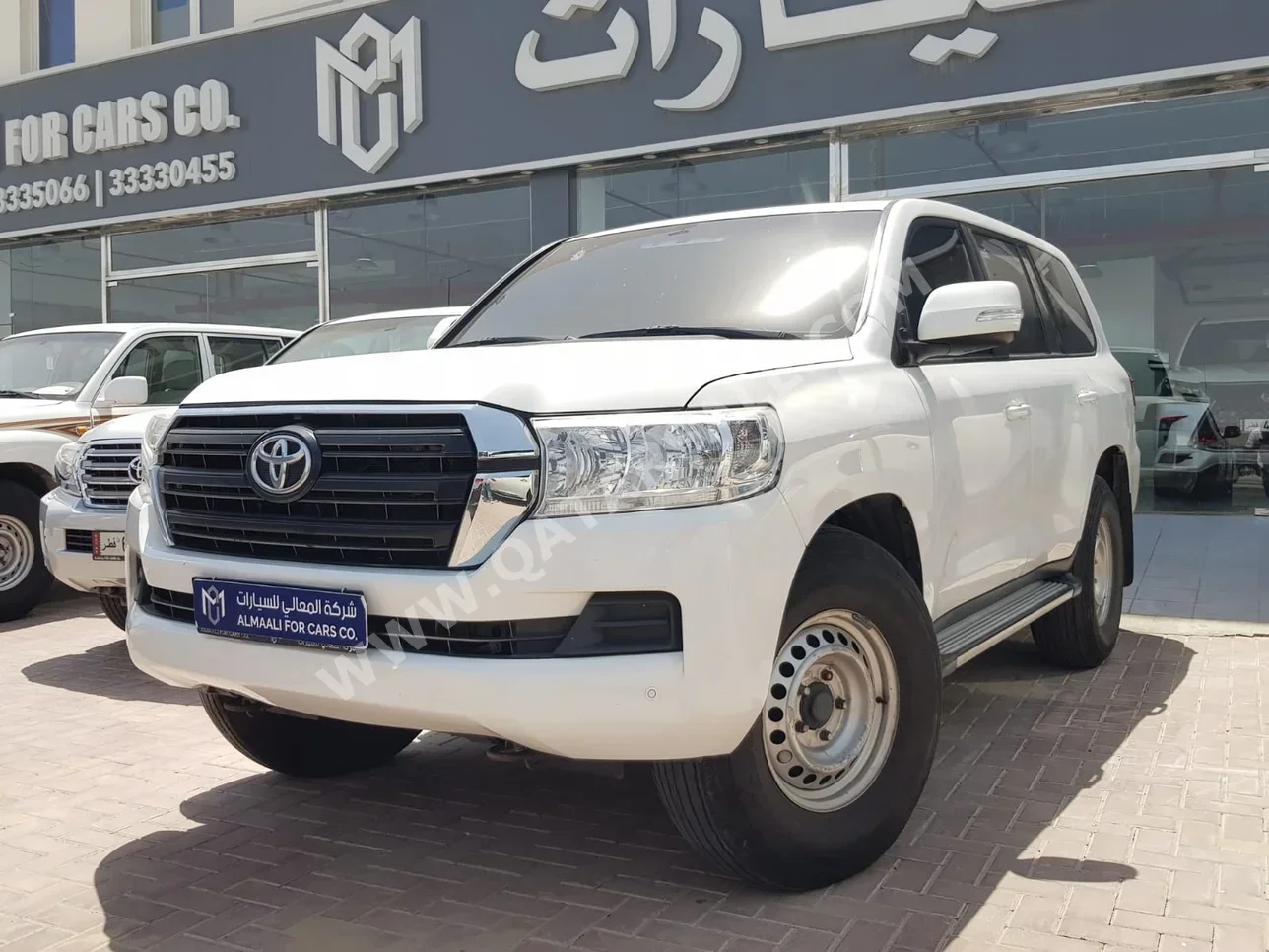 Toyota  Land Cruiser  GX  2019  Automatic  165,000 Km  6 Cylinder  Four Wheel Drive (4WD)  SUV  White