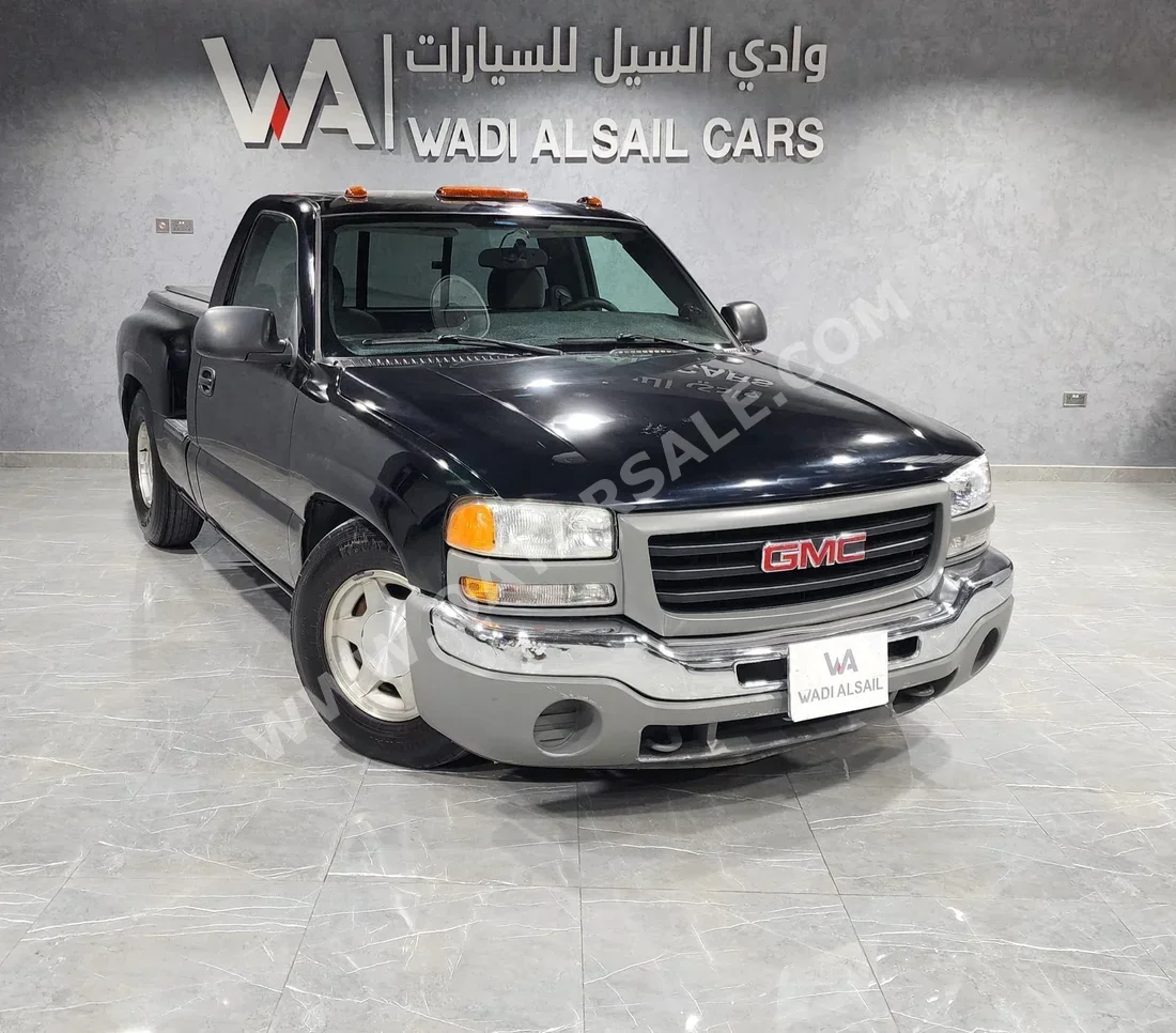 GMC  Sierra  1500  2006  Manual  161,000 Km  8 Cylinder  Four Wheel Drive (4WD)  Pick Up  Black