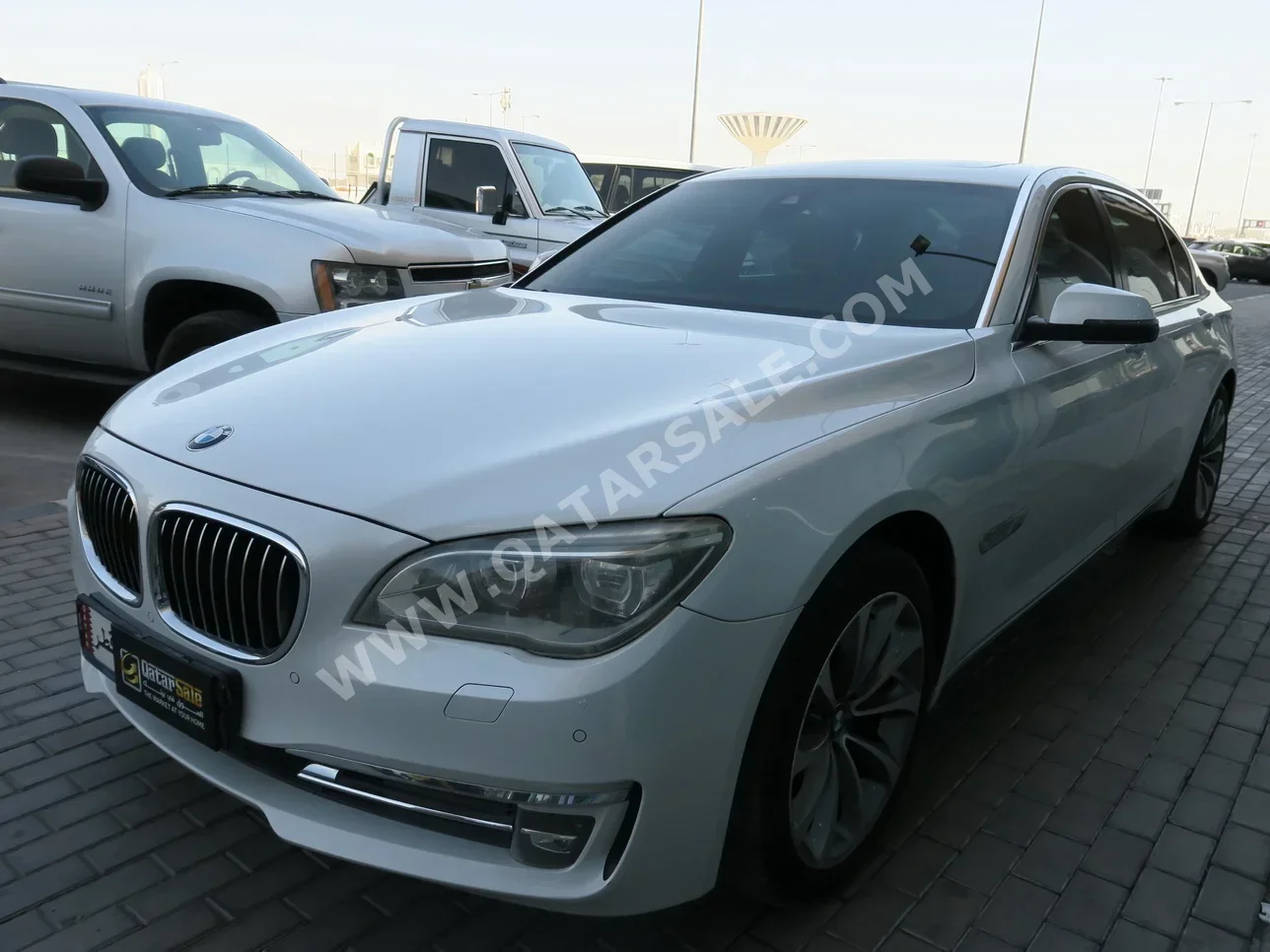 BMW  7-Series  730 Li  2015  Automatic  138,000 Km  6 Cylinder  Rear Wheel Drive (RWD)  Sedan  White