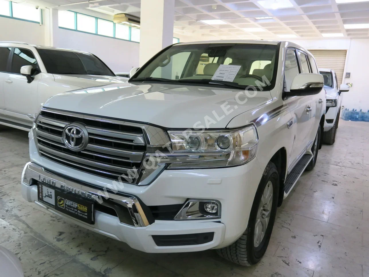 Toyota  Land Cruiser  GXR  2021  Automatic  188,000 Km  8 Cylinder  Four Wheel Drive (4WD)  SUV  White