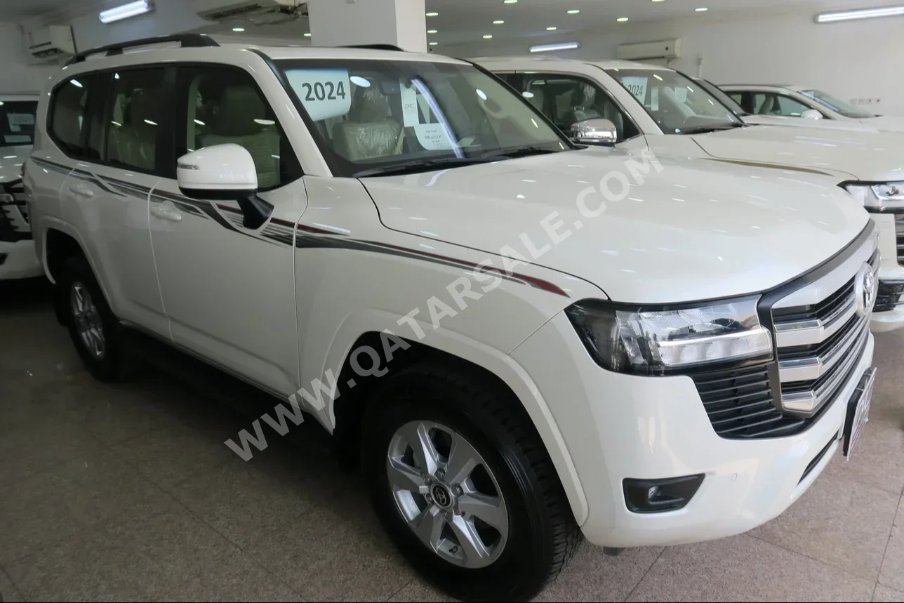 Toyota  Land Cruiser  GXR  2024  Automatic  0 Km  6 Cylinder  Four Wheel Drive (4WD)  SUV  White  With Warranty