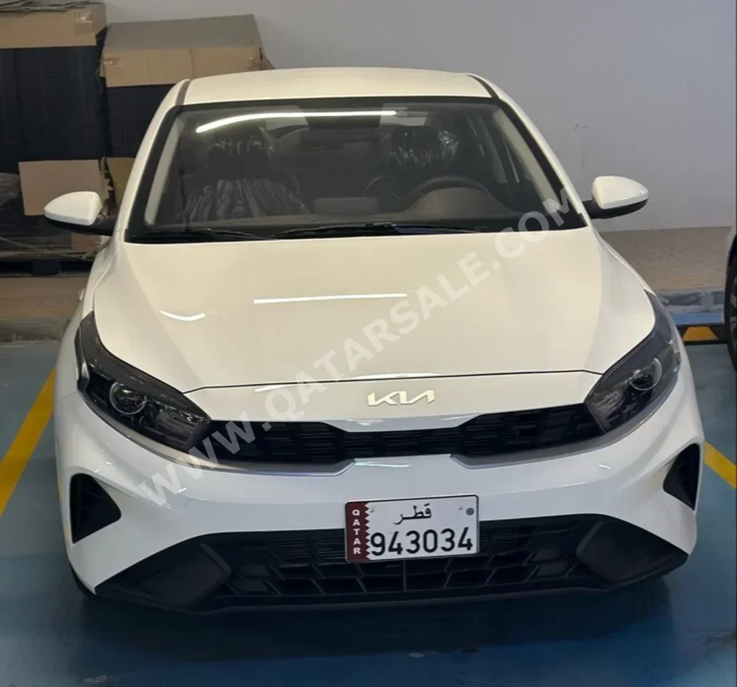 Kia  Cerato  4 Cylinder  Sedan  White Smoke  2024