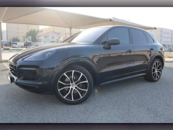 Porsche  Cayenne  2023  Automatic  24,000 Km  6 Cylinder  Four Wheel Drive (4WD)  SUV  Black  With Warranty