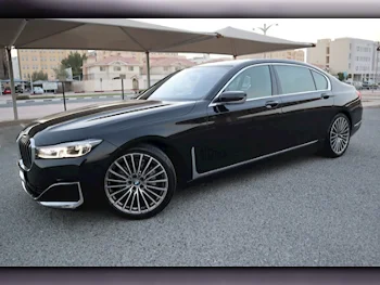 BMW  7-Series  730 Li  2022  Automatic  30,000 Km  4 Cylinder  Rear Wheel Drive (RWD)  Sedan  Black  With Warranty