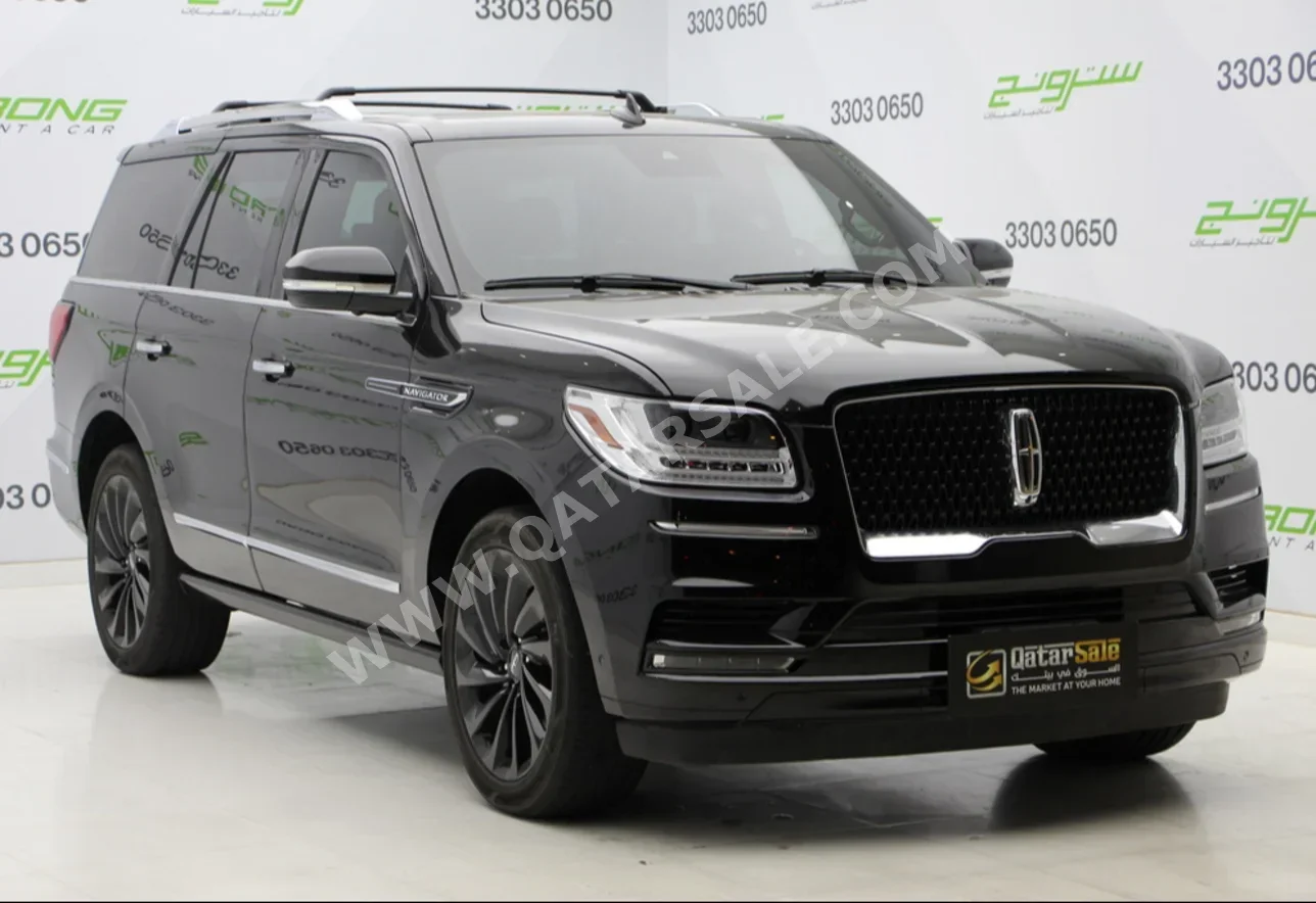 Lincoln  Navigator  2021  Automatic  41,000 Km  6 Cylinder  Four Wheel Drive (4WD)  SUV  Black  With Warranty