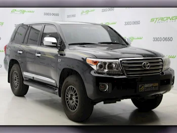 Toyota  Land Cruiser  VXR  2012  Automatic  365,000 Km  8 Cylinder  Four Wheel Drive (4WD)  SUV  Black