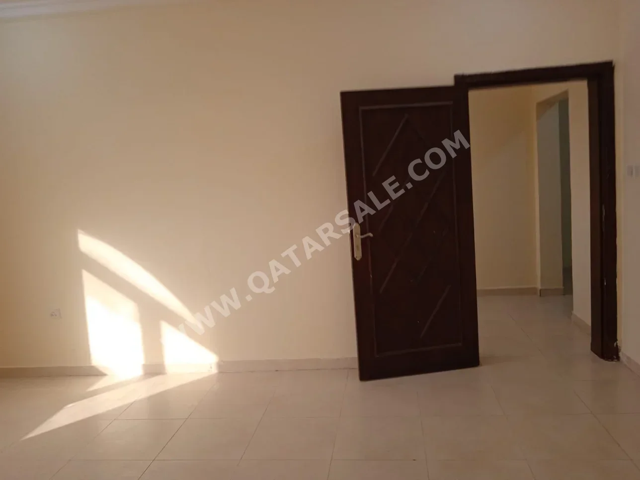 1 Bedrooms  Apartment  in Al Wakrah -  Al Wakrah  Not Furnished