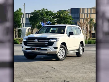  Toyota  Land Cruiser  GX  2023  Automatic  28,000 Km  6 Cylinder  Four Wheel Drive (4WD)  SUV  White  With Warranty