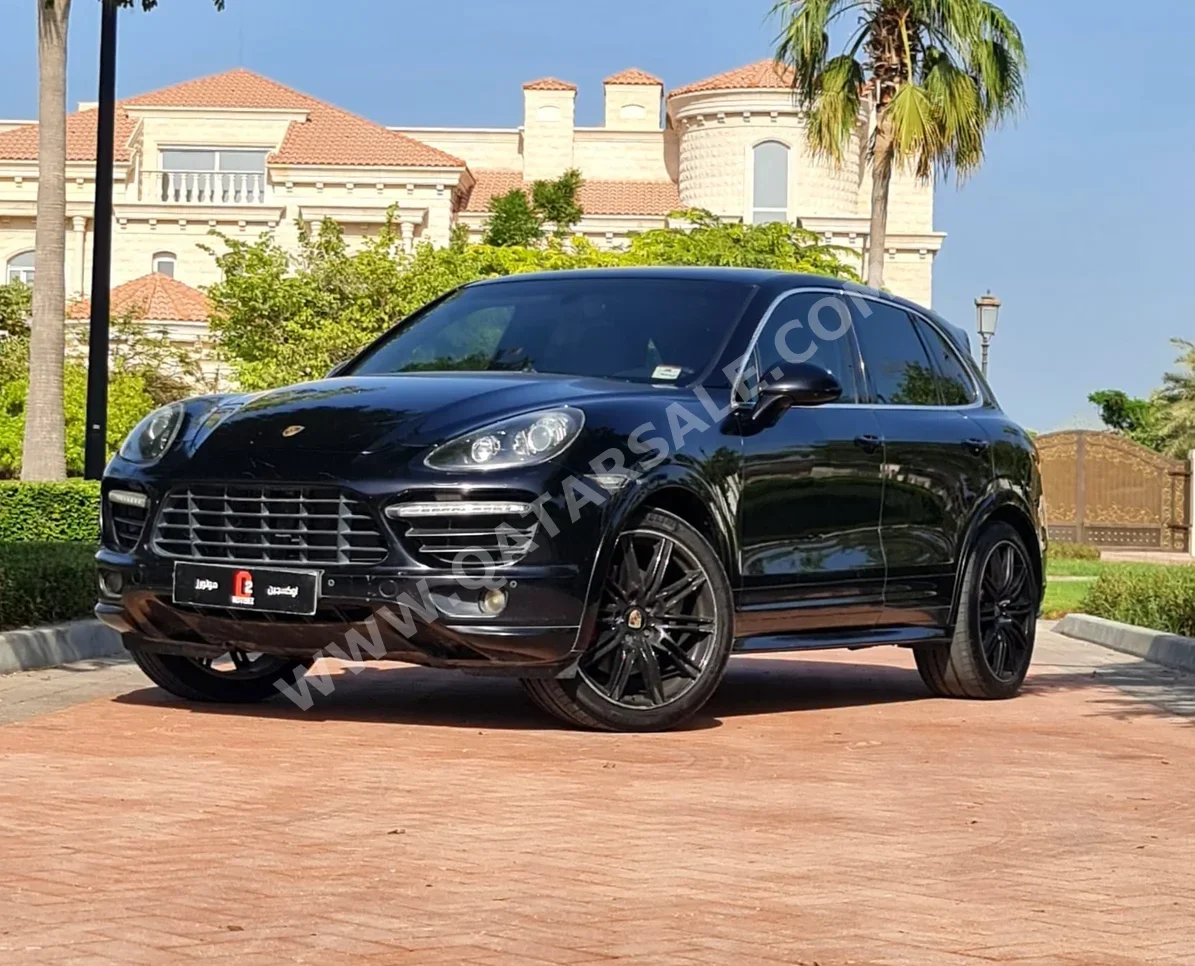  Porsche  Cayenne  GTS  2013  Automatic  310,000 Km  8 Cylinder  Four Wheel Drive (4WD)  SUV  Black  With Warranty