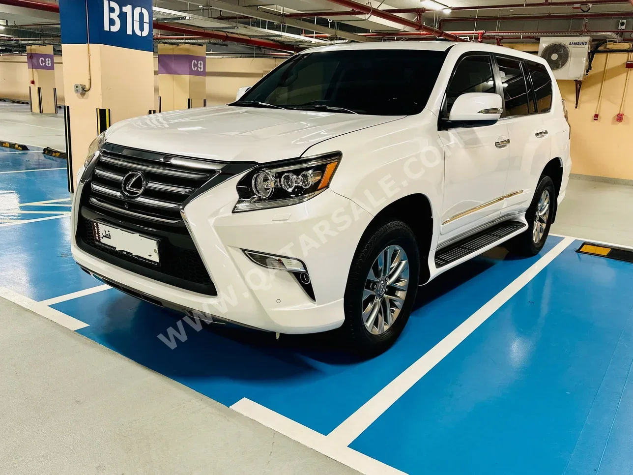 Lexus  GX  460  2014  Automatic  157,000 Km  8 Cylinder  Four Wheel Drive (4WD)  SUV  White