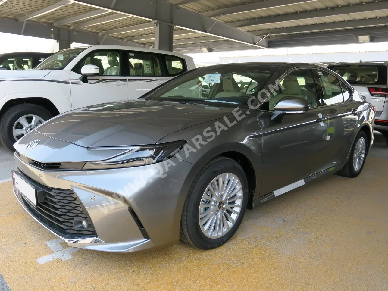Toyota  Camry  LE  2025  Automatic  0 Km  4 Cylinder  Front Wheel Drive (FWD)  Sedan  Sonic Titanium  With Warranty