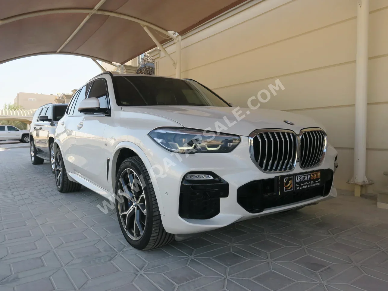 BMW  X-Series  X5  2020  Automatic  77,000 Km  6 Cylinder  Four Wheel Drive (4WD)  SUV  White  With Warranty