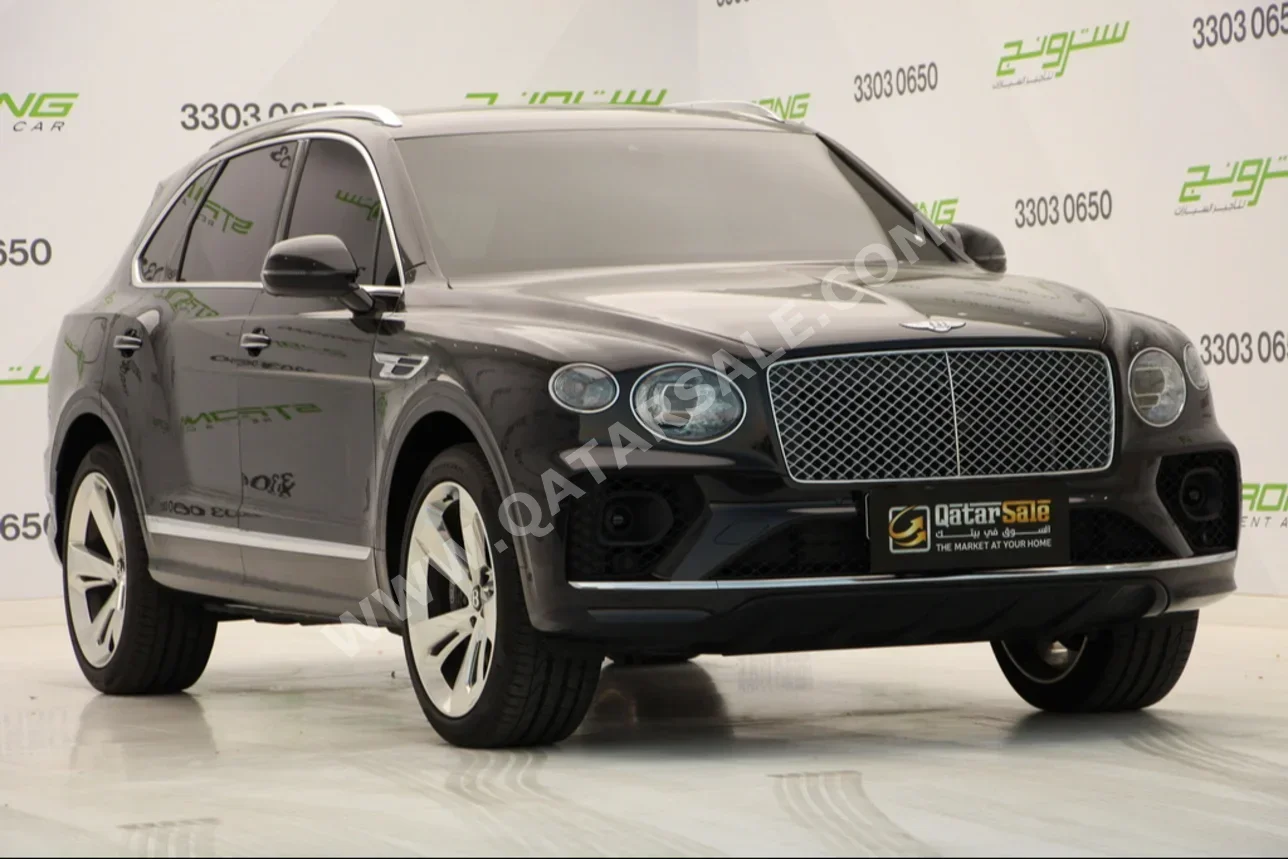 Bentley  Bentayga  2023  Automatic  10,300 Km  8 Cylinder  Four Wheel Drive (4WD)  SUV  Black  With Warranty