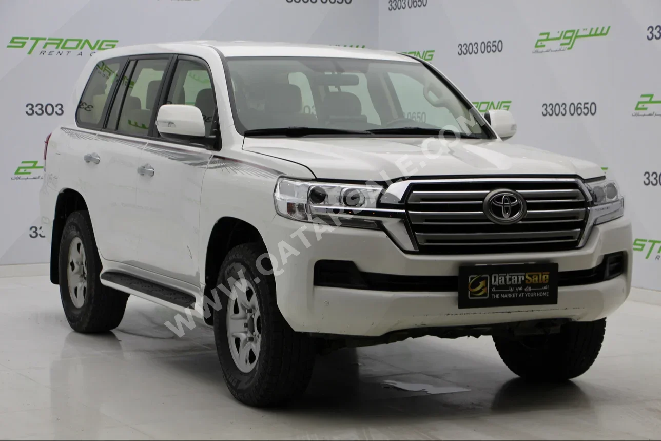 Toyota  Land Cruiser  GXR  2019  Automatic  150,000 Km  6 Cylinder  Four Wheel Drive (4WD)  SUV  White