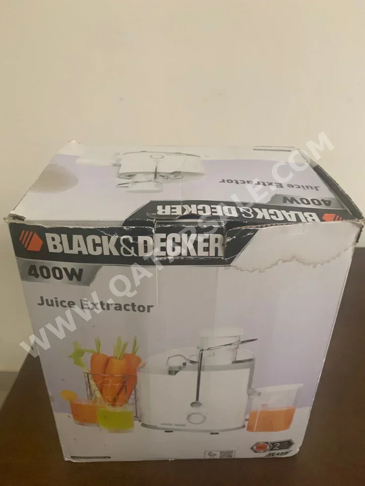 Black & Decker  Juice extractor  White