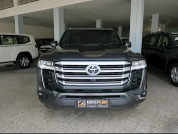 Toyota  Land Cruiser  GXR Twin Turbo  2024  Automatic  25,000 Km  6 Cylinder  Four Wheel Drive (4WD)  SUV  Black  With Warranty