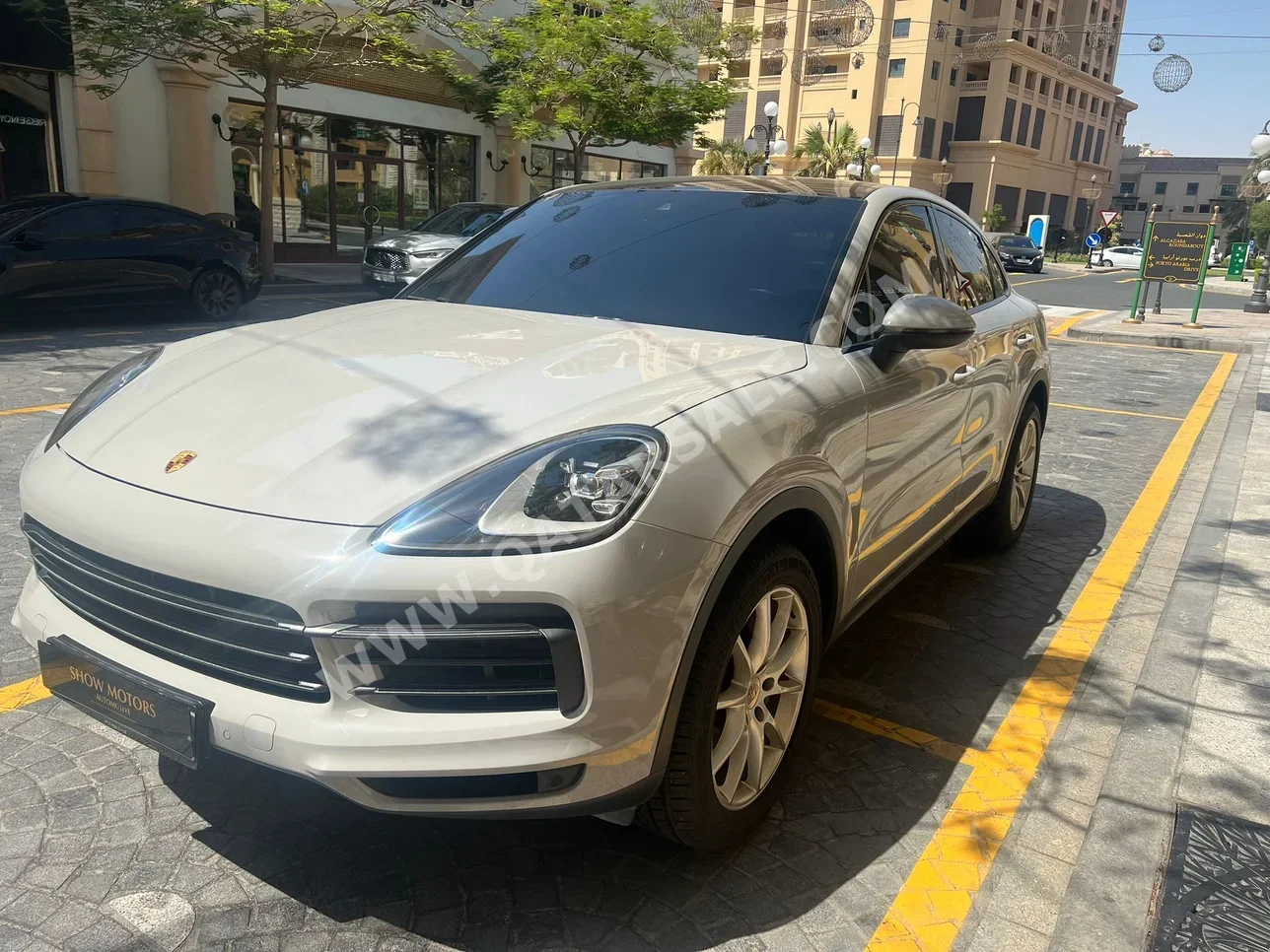 Porsche  Cayenne  2022  Automatic  43,000 Km  6 Cylinder  Four Wheel Drive (4WD)  SUV  Gray Nardo  With Warranty