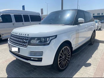 Land Rover  Range Rover  Vogue Super charged  2014  Automatic  139٬000 Km  8 Cylinder  Four Wheel Drive (4WD)  SUV  White