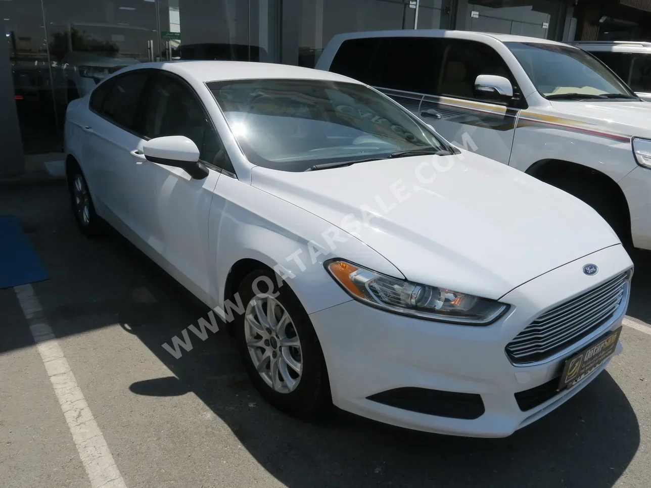 Ford  Fusion  2016  Automatic  155,000 Km  4 Cylinder  Front Wheel Drive (FWD)  Sedan  White