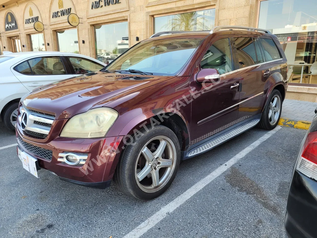 Mercedes-Benz  GL  500  2008  Automatic  158,000 Km  8 Cylinder  Four Wheel Drive (4WD)  SUV  Maroon