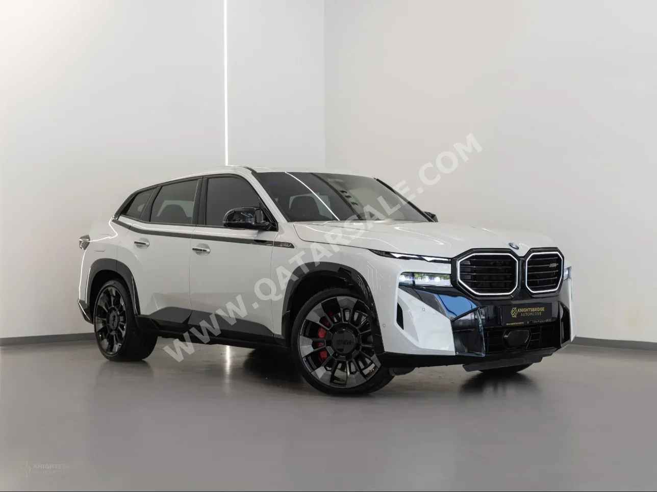 BMW  X-Series  X M  2023  Automatic  12,500 Km  8 Cylinder  Four Wheel Drive (4WD)  SUV  White  With Warranty