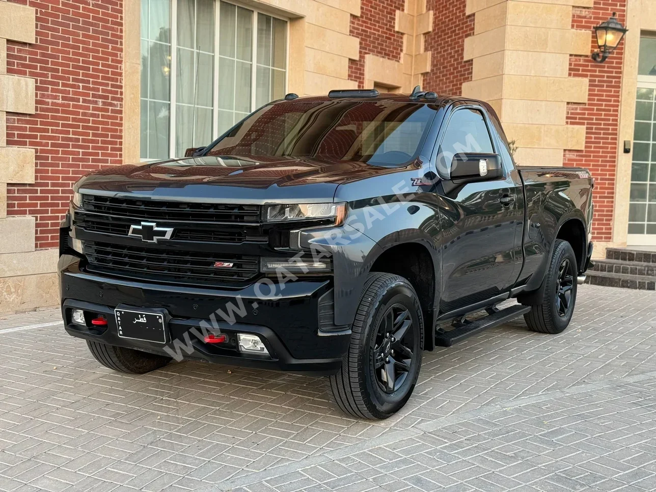 Chevrolet  Silverado  LT  2019  Automatic  111,000 Km  8 Cylinder  Four Wheel Drive (4WD)  Pick Up  Black