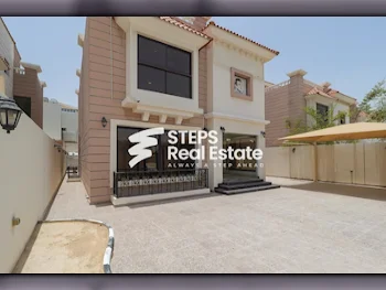 Family Residential  - Not Furnished  - Doha  - Nuaija  - 5 Bedrooms