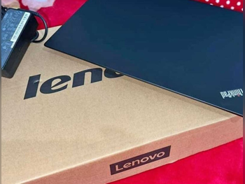 Laptops Lenovo  - ThinkPad  2021  - Black  - Windows 11  - Intel  - Core i7  -Memory (Ram): 24 GB