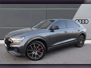 Audi  Q8  TFSI Quattro  2019  Automatic  60,000 Km  6 Cylinder  All Wheel Drive (AWD)  SUV  Gray