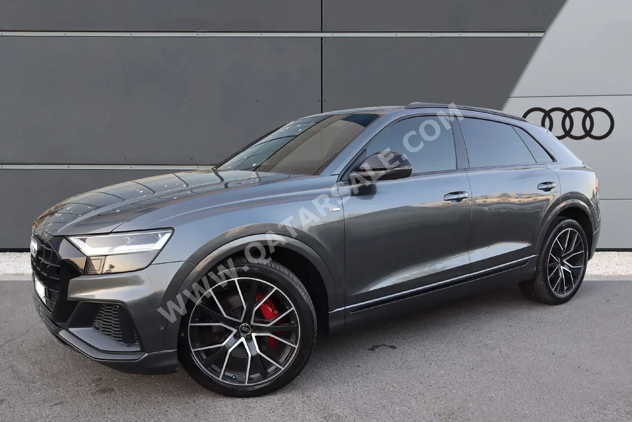 Audi  Q8  TFSI Quattro  2019  Automatic  60,000 Km  6 Cylinder  All Wheel Drive (AWD)  SUV  Gray