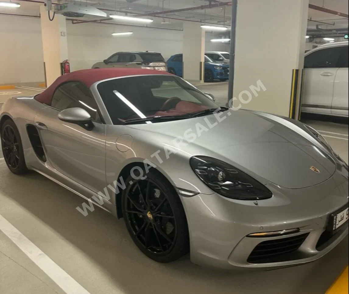 Porsche  Boxster  718  2023  Automatic  5,400 Km  4 Cylinder  Rear Wheel Drive (RWD)  Convertible  Silver  With Warranty