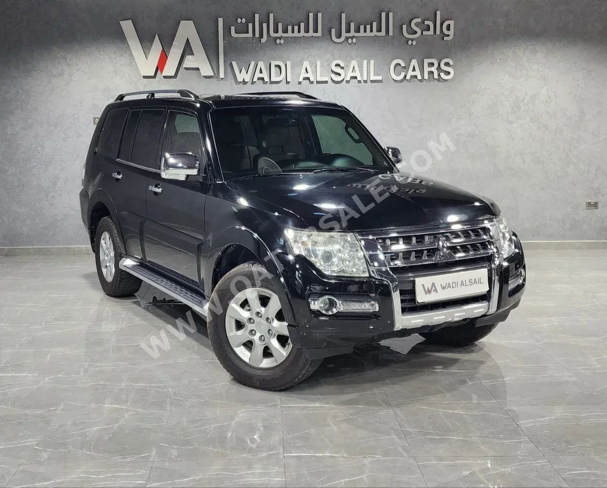 Mitsubishi  Pajero  2020  Automatic  96,000 Km  6 Cylinder  Four Wheel Drive (4WD)  SUV  Black