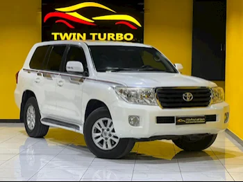 Toyota  Land Cruiser  GX  2015  Automatic  182,000 Km  6 Cylinder  Four Wheel Drive (4WD)  SUV  White