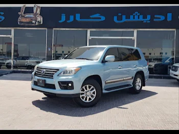 Lexus  LX  570  2013  Automatic  440,000 Km  8 Cylinder  Four Wheel Drive (4WD)  SUV  Blue