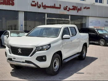 Peugeot  Landtrek  2023  Automatic  5,000 Km  4 Cylinder  Four Wheel Drive (4WD)  Pick Up  White