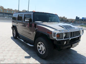 Hummer  H2  2008  Automatic  200,000 Km  8 Cylinder  Four Wheel Drive (4WD)  SUV  Gray