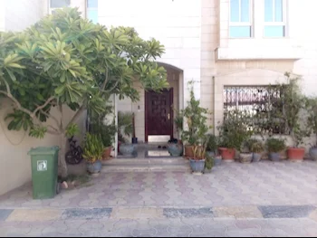 Family Residential  - Not Furnished  - Al Rayyan  - Abu Hamour  - 5 Bedrooms