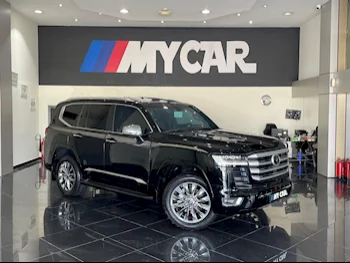 Toyota  Land Cruiser  VXR Twin Turbo  2023  Automatic  23٬000 Km  6 Cylinder  Four Wheel Drive (4WD)  SUV  Black  With Warranty