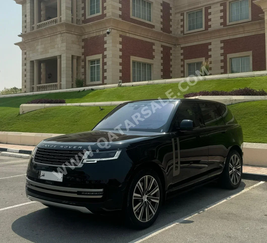 Land Rover  Range Rover  Vogue HSE  2023  Automatic  13,000 Km  8 Cylinder  Four Wheel Drive (4WD)  SUV  Black  With Warranty