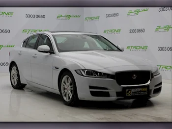 Jaguar  XE  Prestige  2016  Automatic  54,000 Km  4 Cylinder  Rear Wheel Drive (RWD)  Sedan  White