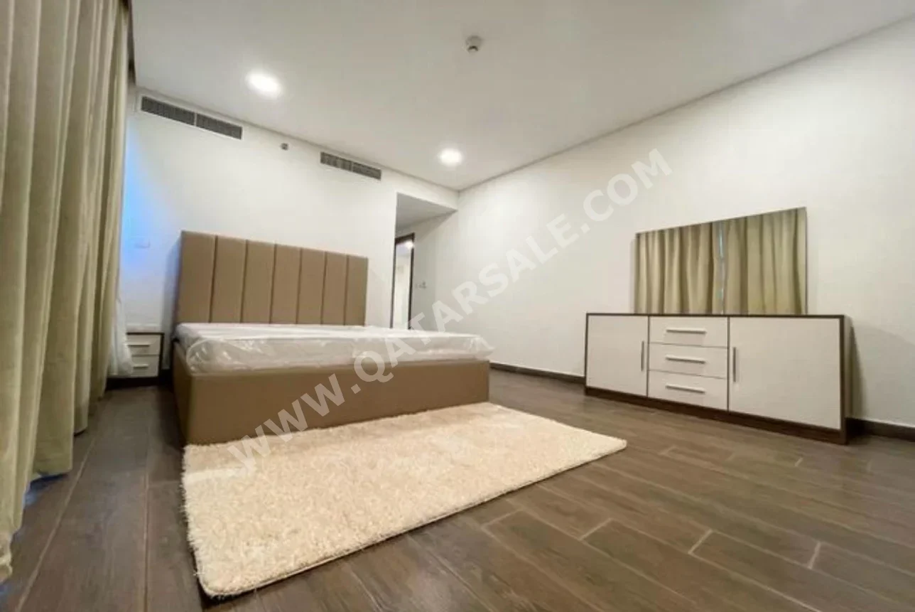 2 Bedrooms  Apartment  For Sale  in Lusail -  Al Erkyah  Fully Furnished